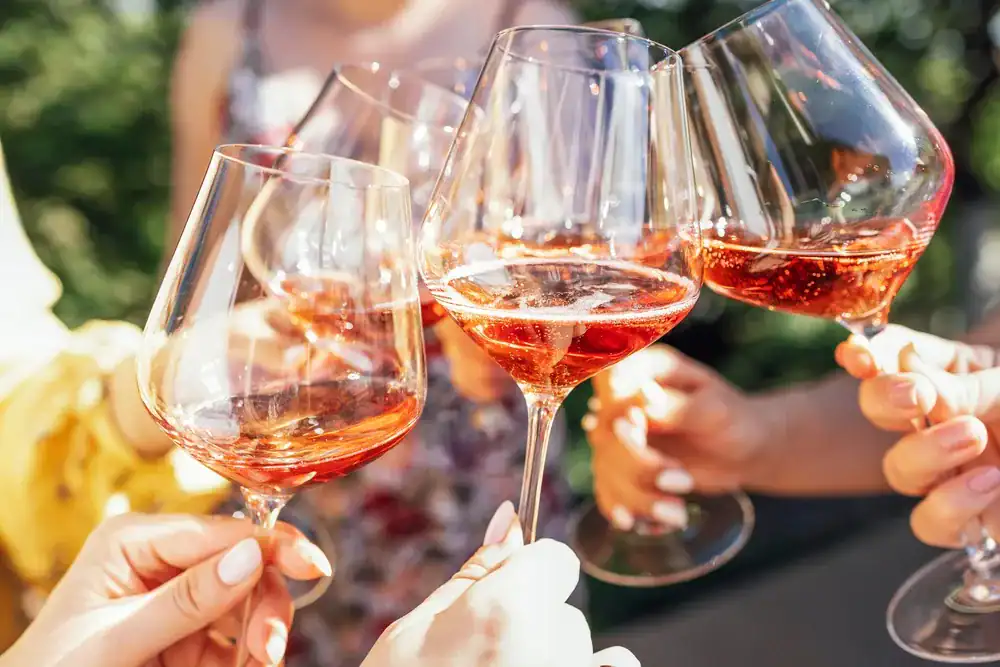 How many calories are in Wine