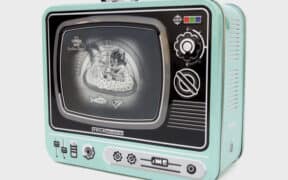 BEACH_HOLIDAY_TV_LUNCHBOX