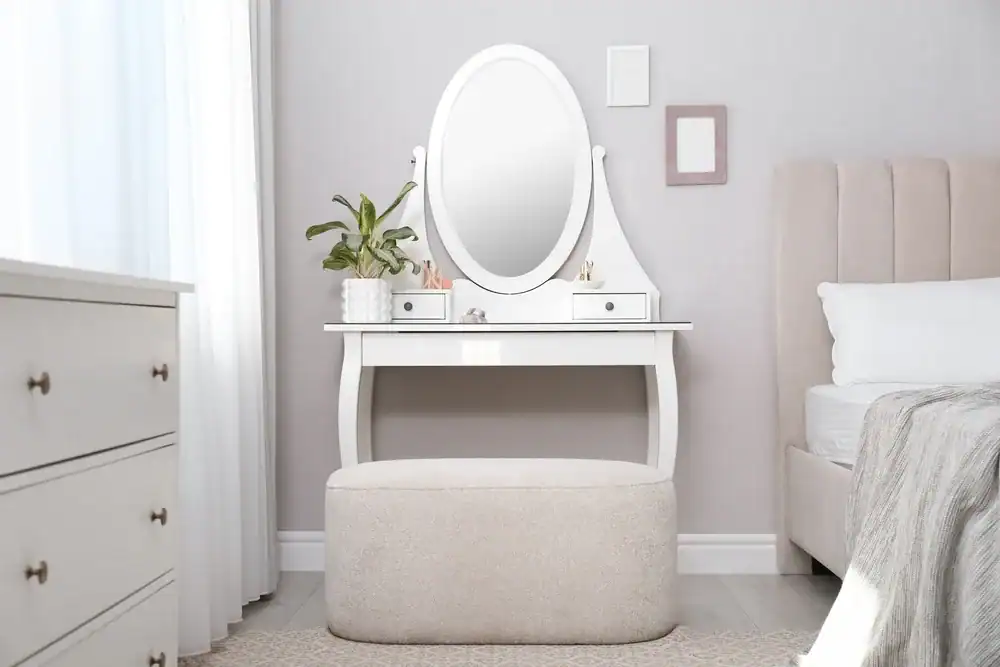 Dress your Bedroom Vanity Table