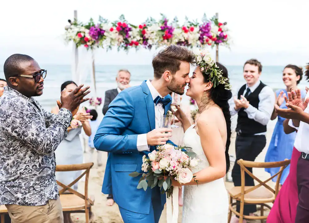 planning a summer wedding