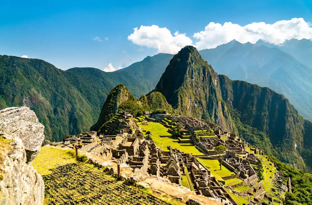 ancient ruins travel