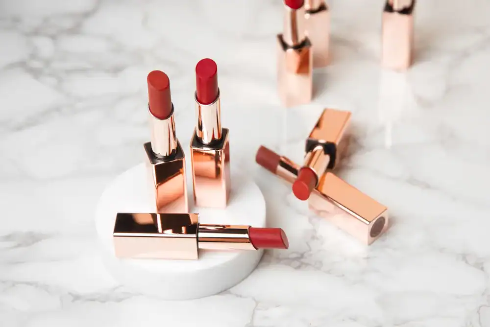 red lip trends 2025