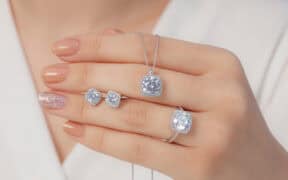 diamond jewellery status symbol